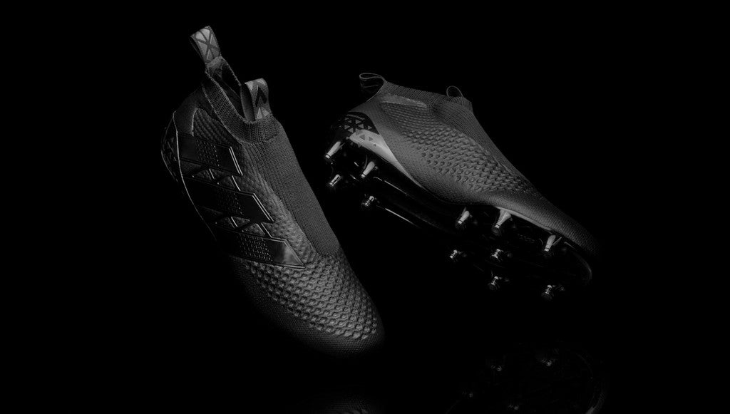 Boot of the Week - adidas Laceless Prototype
